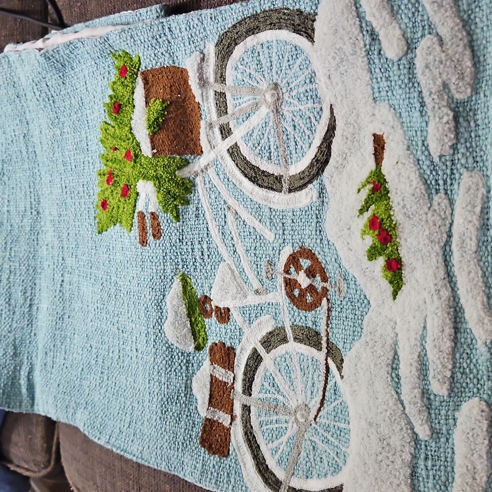 Queenwest Christmas Table Runner Bike With Xmas Tree In The Basket